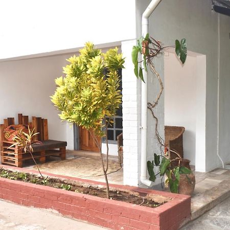 Tabonina Guesthouse Livingstone Exterior photo