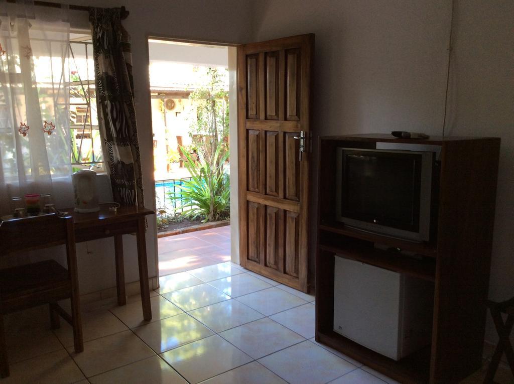 Tabonina Guesthouse Livingstone Exterior photo