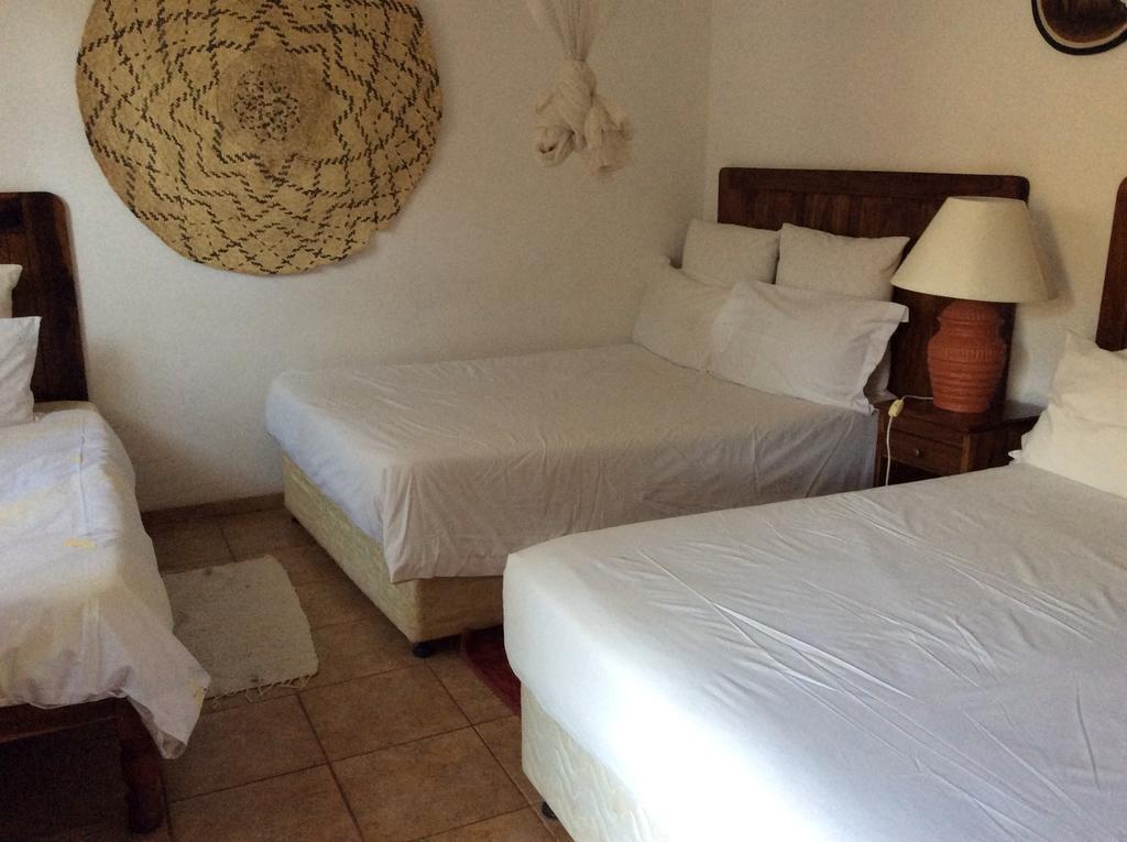 Tabonina Guesthouse Livingstone Exterior photo